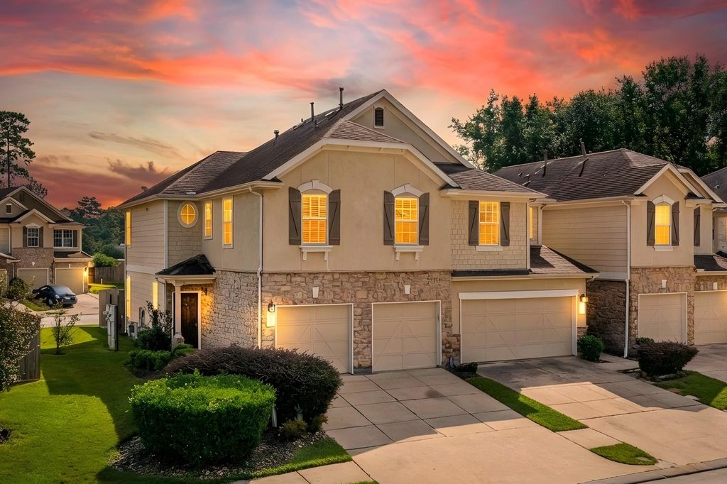 16030 Summerville Lake Drive, Tomball, TX 77377