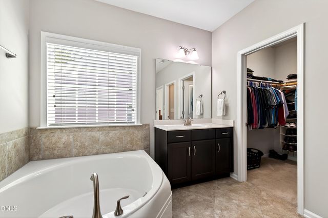 1913 Metta Mill Lane, Apex, NC 27502