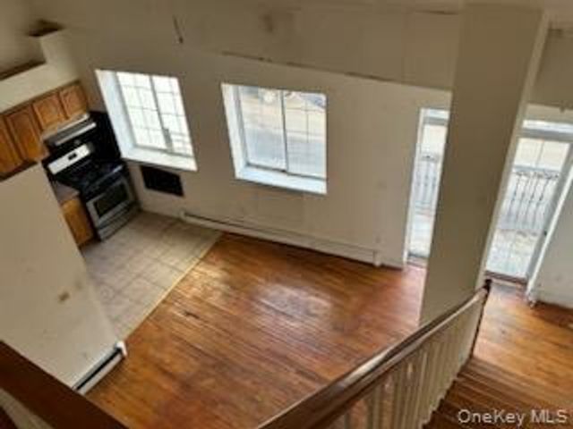 1987 Cruger Avenue, Bronx, NY 10462