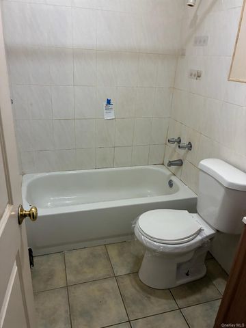 1987 Cruger Avenue, Bronx, NY 10462