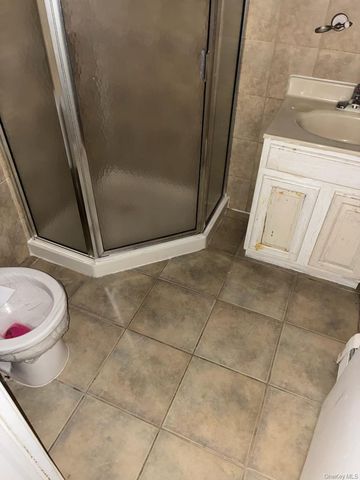 1987 Cruger Avenue, Bronx, NY 10462