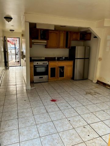 1987 Cruger Avenue, Bronx, NY 10462