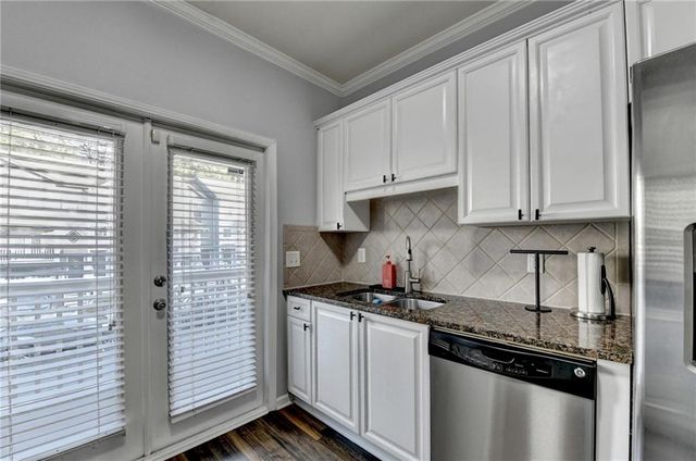 1169 Liberty NW Parkway, Atlanta, GA 30318