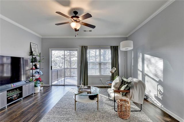 1169 Liberty NW Parkway, Atlanta, GA 30318