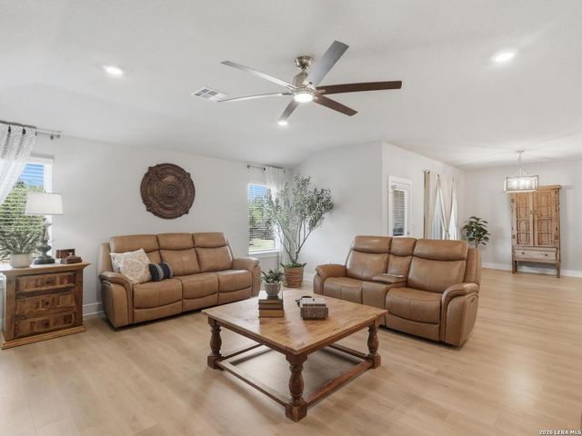 3171 IRON CYN, Bulverde, TX 78163