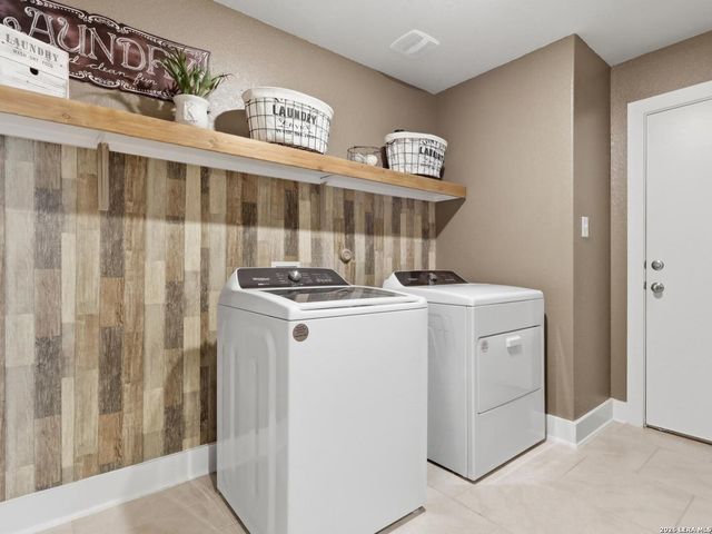 3171 IRON CYN, Bulverde, TX 78163