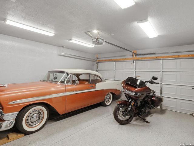 3171 IRON CYN, Bulverde, TX 78163