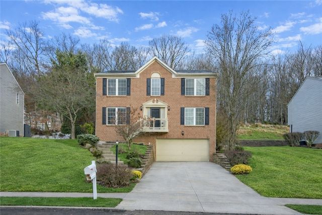 639 White Pine Dr, Adams Twp, PA 16046
