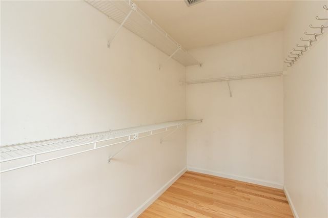 639 White Pine Dr, Adams Twp, PA 16046