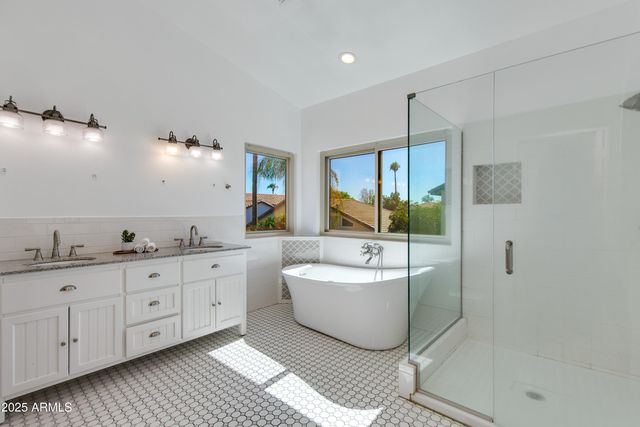 2119 E New Bedford Drive, Gilbert, AZ 85234