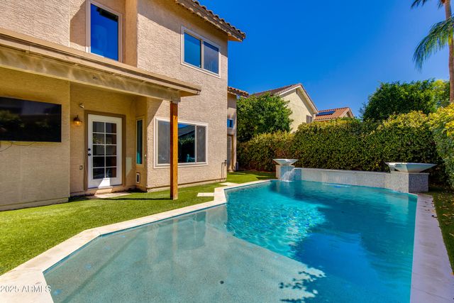 2119 E New Bedford Drive, Gilbert, AZ 85234