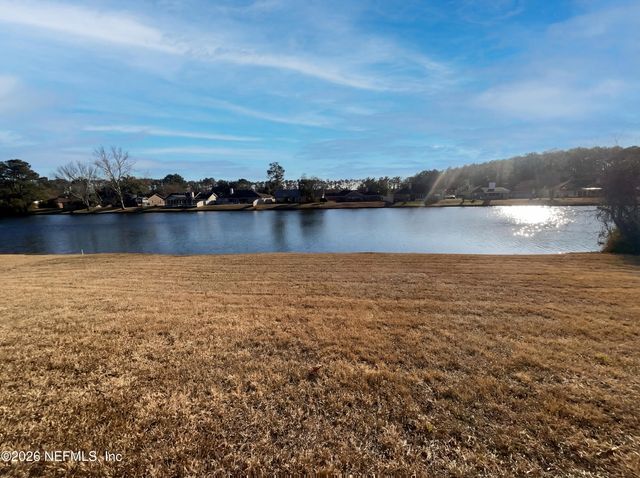 978 TAMMY COVE Lane, Jacksonville, FL 32218