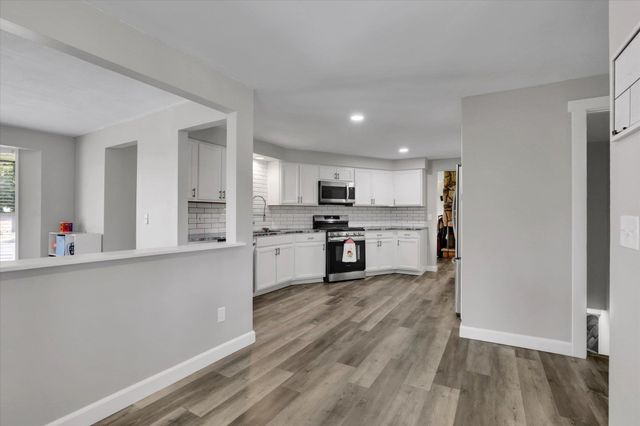 8428 N Susan Ct, Spokane, WA 99208