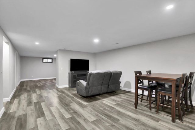 8428 N Susan Ct, Spokane, WA 99208