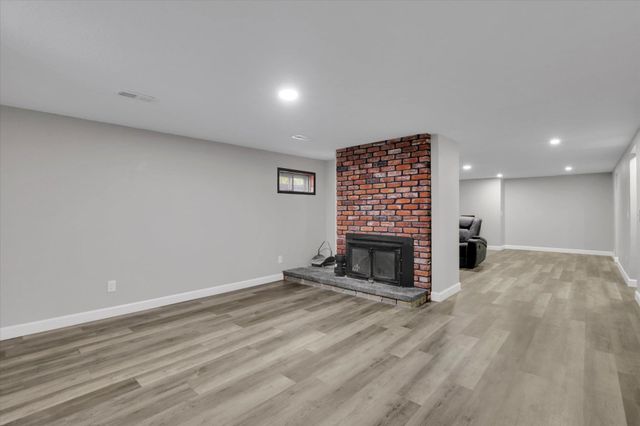 8428 N Susan Ct, Spokane, WA 99208