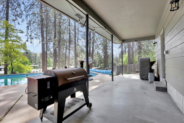 8428 N Susan Ct, Spokane, WA 99208