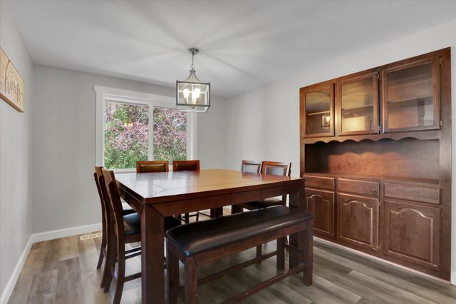 8428 N Susan Ct, Spokane, WA 99208