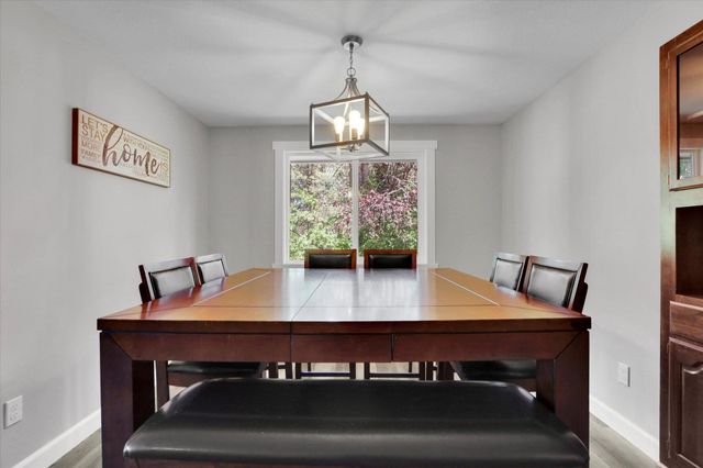 8428 N Susan Ct, Spokane, WA 99208