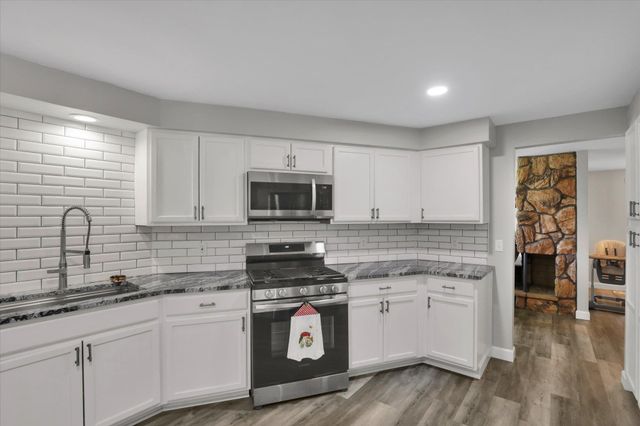 8428 N Susan Ct, Spokane, WA 99208