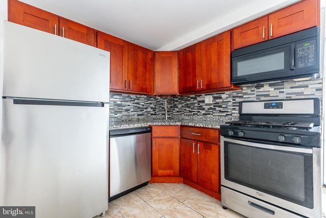 2726 EDGEMONT ST, Philadelphia, PA 19134