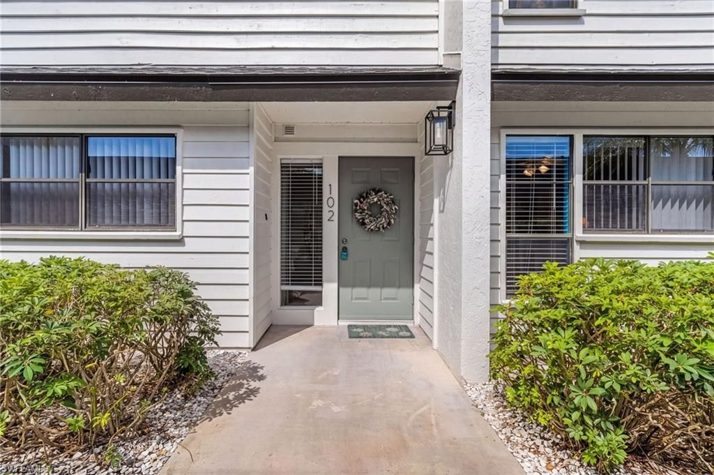 16478 Timberlakes DR 102, FORT MYERS, FL 33908 — exterior