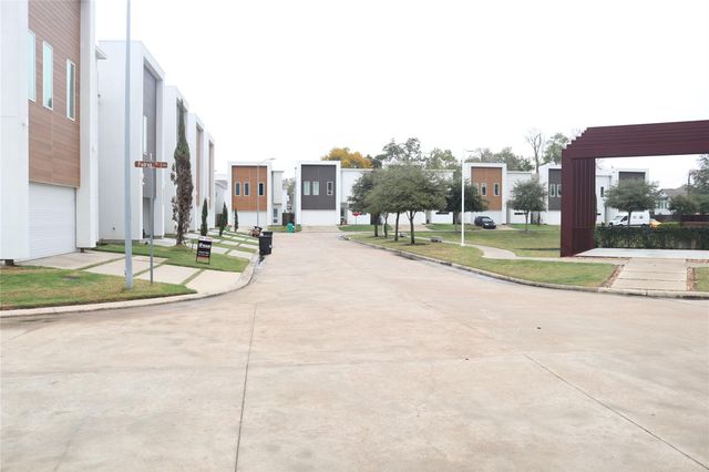 5403 Tocayo Place, Houston, TX 77091