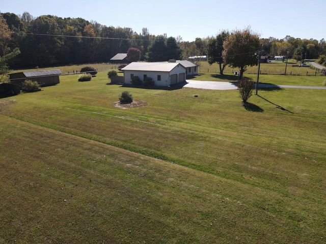 544 Miller-Short Road, Russell Springs, KY 42642