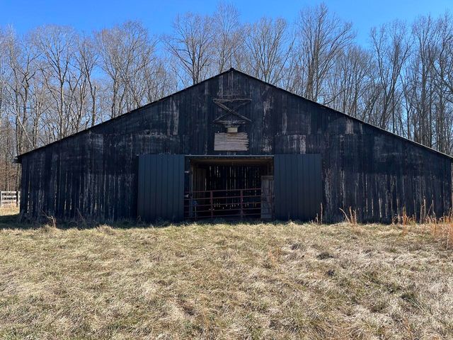544 Miller-Short Road, Russell Springs, KY 42642