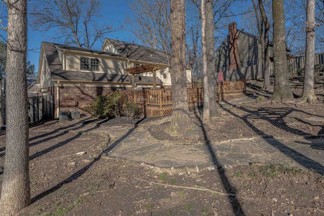 8883 FARMOOR RD, Germantown, TN 38139