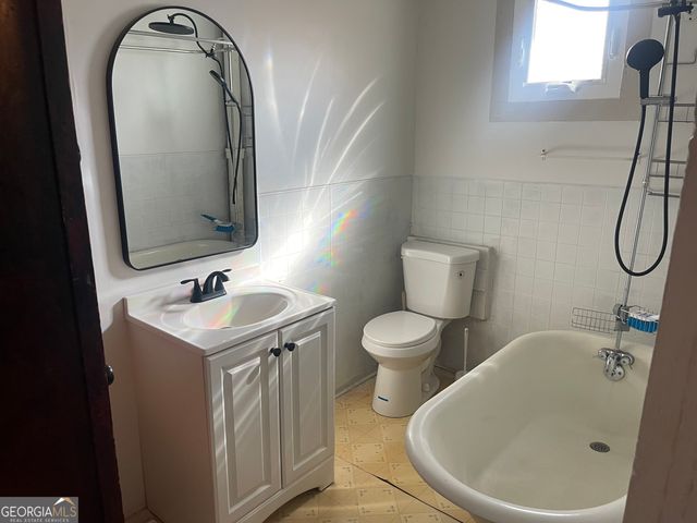 20 Ivy Street, Porterdale, GA 30014