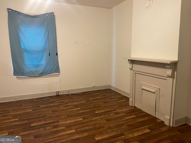 20 Ivy Street, Porterdale, GA 30014