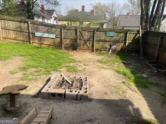 20 Ivy Street, Porterdale, GA 30014