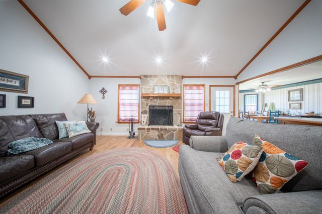 2830 Winding Oaks, Anna, TX 75409