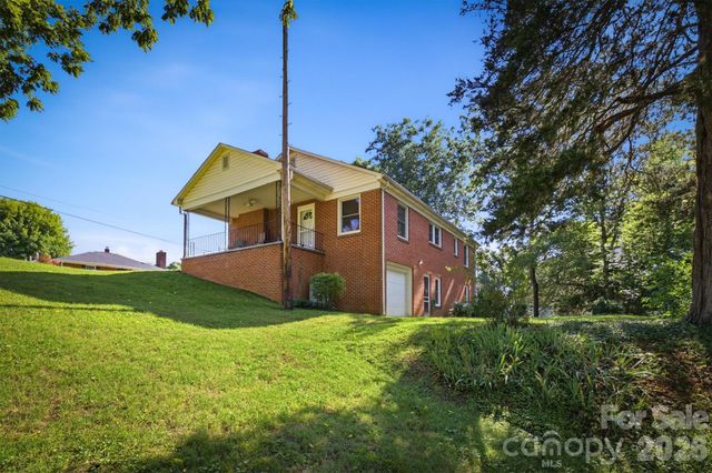 114 Harris Drive, Morganton, NC 28655
