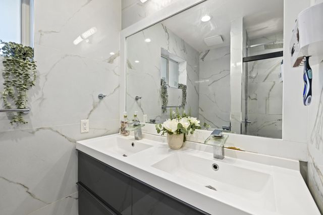 3230 Roosevelt Street, Hollywood, FL 33021