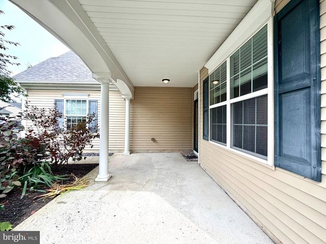 37 MURANO DR, Princeton Junction, NJ 08550