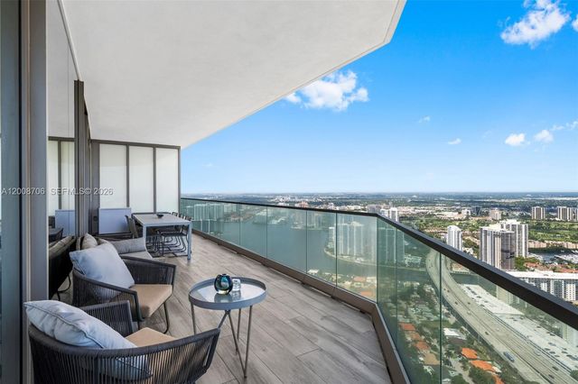 18975 Collins Ave 5200, Sunny Isles Beach, FL 33160