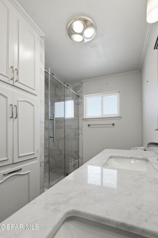 6416 LOS ROBLES Drive, El Paso, TX 79912