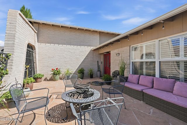 6416 LOS ROBLES Drive, El Paso, TX 79912