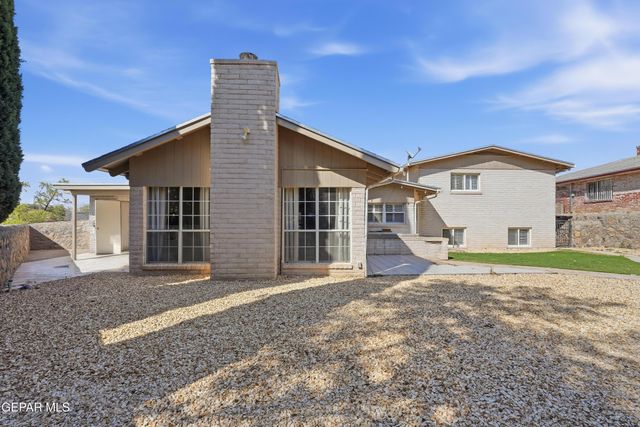 6416 LOS ROBLES Drive, El Paso, TX 79912