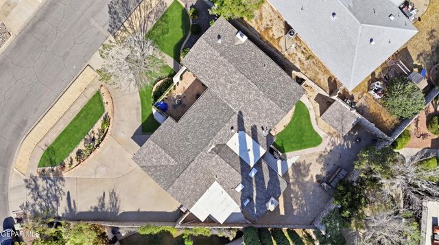 6416 LOS ROBLES Drive, El Paso, TX 79912