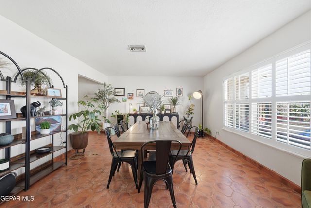 6416 LOS ROBLES Drive, El Paso, TX 79912