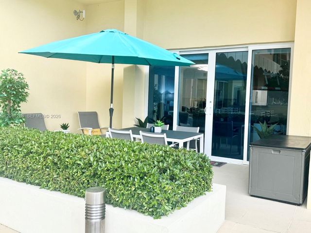 2501 S Ocean Drive L14, Hollywood, FL 33019
