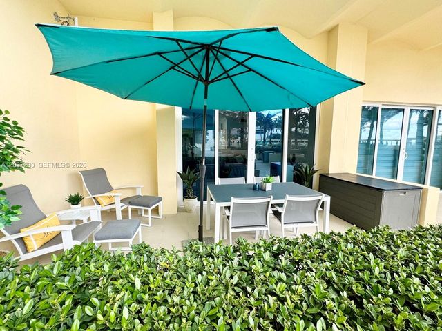 2501 S Ocean Drive L14, Hollywood, FL 33019