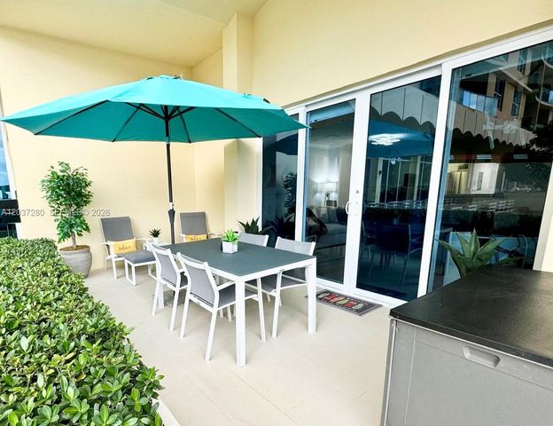 2501 S Ocean Drive L14, Hollywood, FL 33019