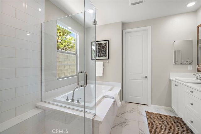 28 Ocaso Street, Rancho Mission Viejo, CA 92694