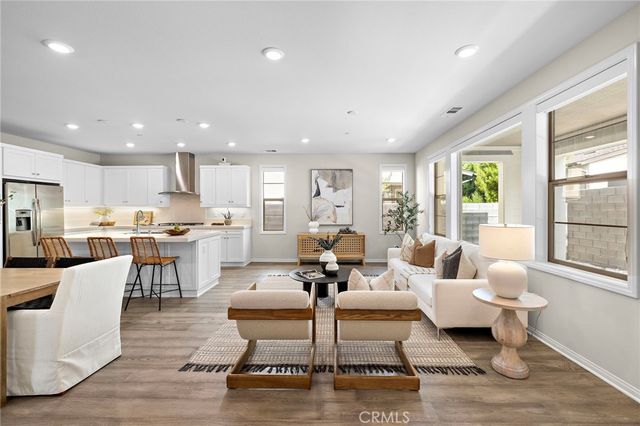 28 Ocaso Street, Rancho Mission Viejo, CA 92694