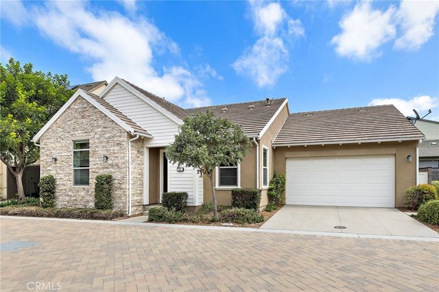 28 Ocaso Street, Rancho Mission Viejo, CA 92694