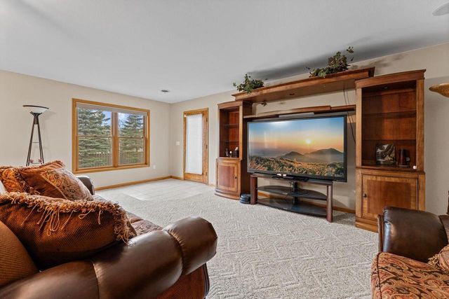 S4362 Fox Hill Circle, Baraboo, WI 53913