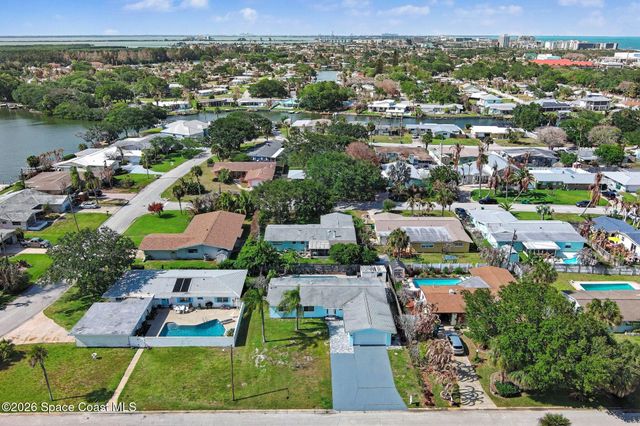 375 Cyprus Drive, Cocoa Beach, FL 32931
